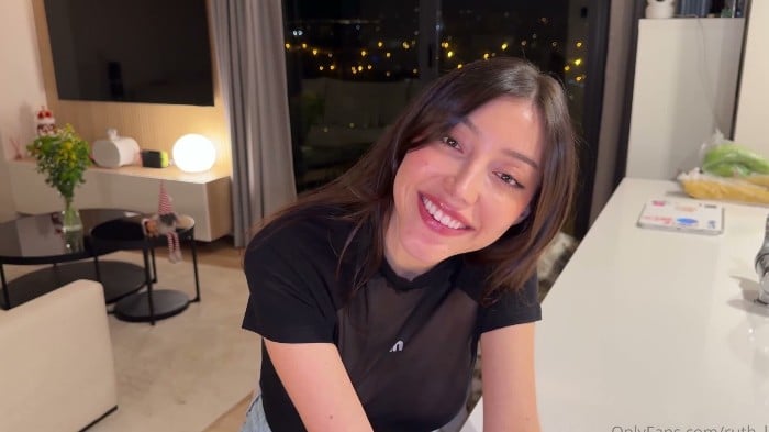 [OnlyFans] Ruth Lee - Your New Hot Neighbor 26