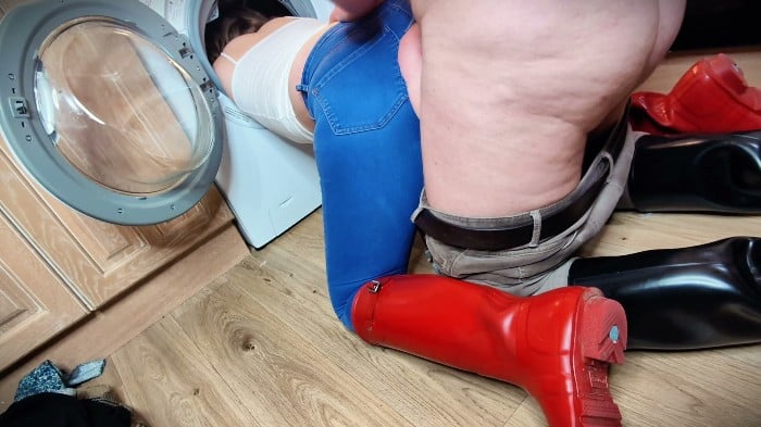 [ManyVids] Shannon Huxley - Stuck Fucked N Butt Filled [2160p] 5