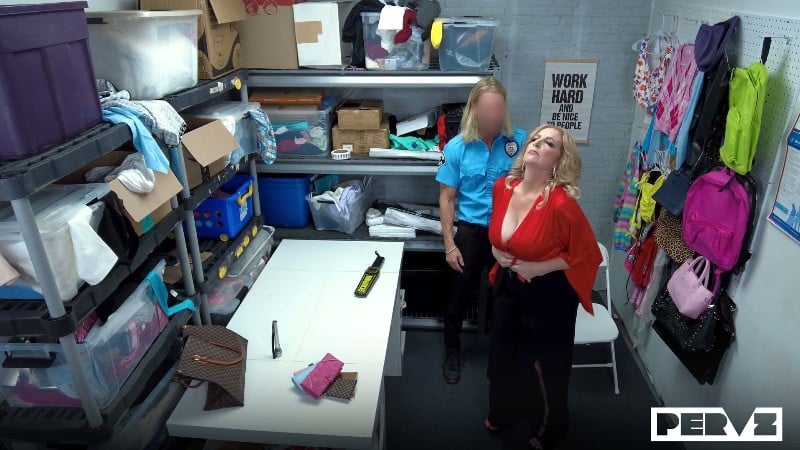 [Shoplyfter | TeamSkeet]Mylf 26/01/08 Danni Jones FullHD 2