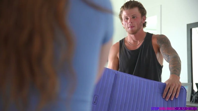 [StepSiblings | TeamSkeet]Caught 26/01/09 Cheerleader Kait And Lindsay Lee Stepsis Is So Tiny FullHD 1