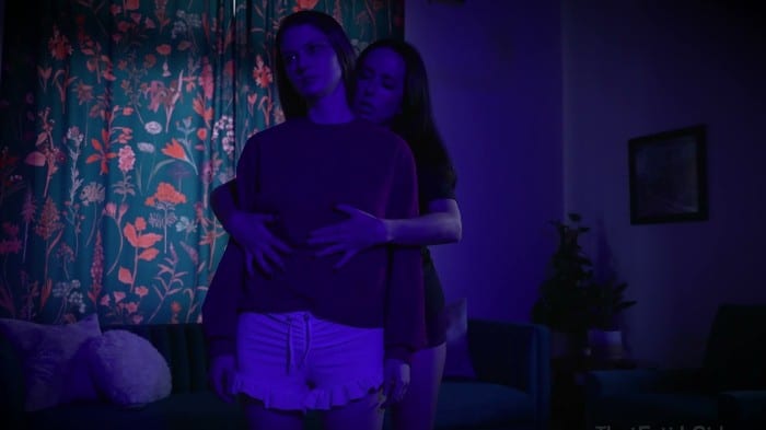 That Kinky Girl - Brainwashing Her College Bestie Into Her Slutty Lesbian Girlfriend 1