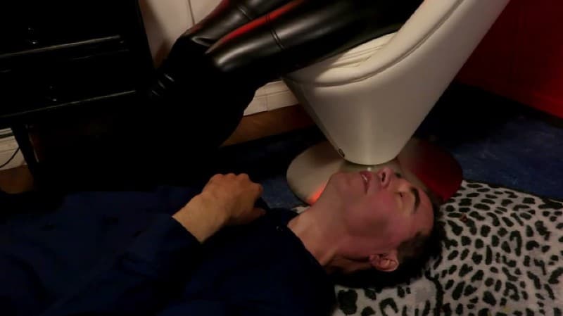 Amazon Goddess Severa - Food Spitting 3