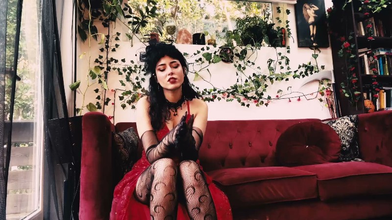 EnchantrixV - Vampyr Goddess Worship 3