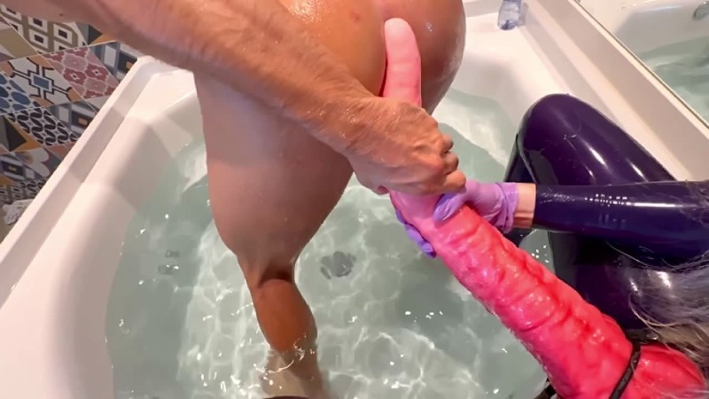 God Slavena - 2024-11-09 - GIANT DICK FUCK In A JACUZZI 4