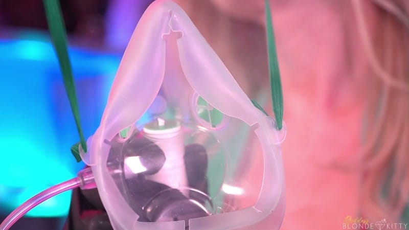 Goddess Blonde Kitty - THE GOONER VIRUS 3