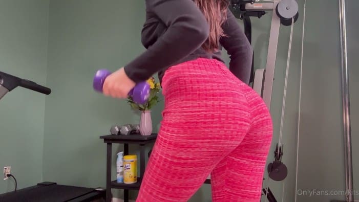 Goddess Kitsy - Your Gassy Workout Instructor 3