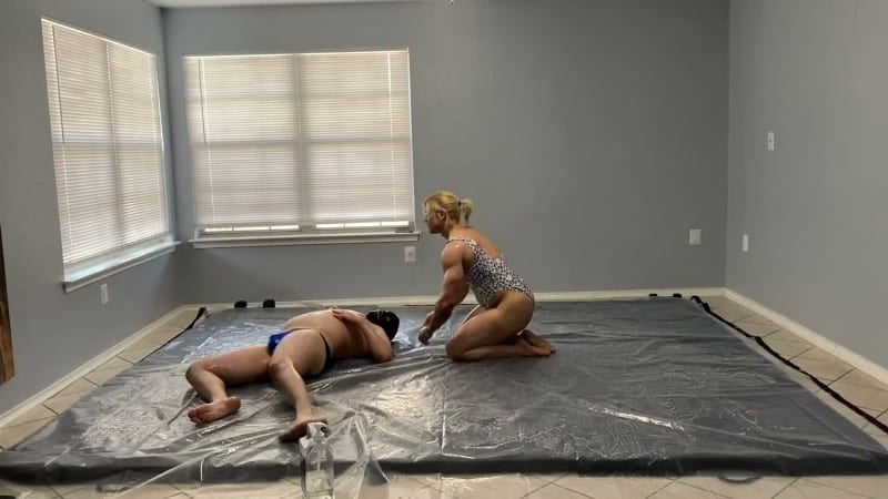 Herculess Domain - Tatiana Vs Hercules Oil Wrestling 4