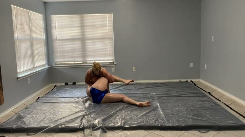 Herculess Domain - Tatiana Vs Hercules Oil Wrestling 5