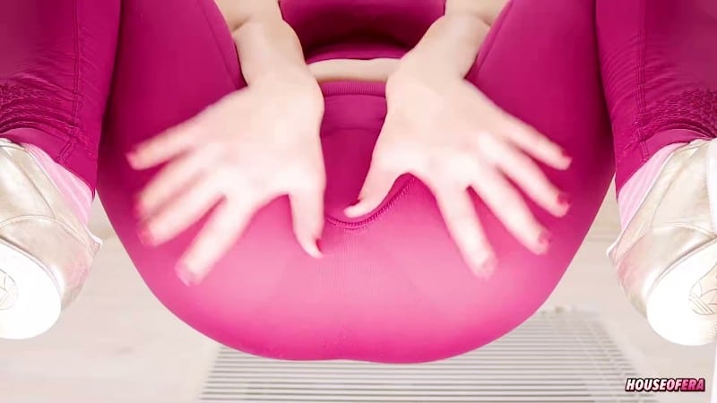 House of Era - POV Facesitting And Squats Leggings masturbation 2