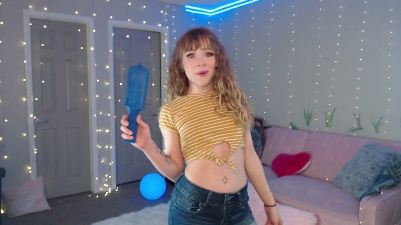 Kristie Bish - i wanna Spank YOU femdom 2