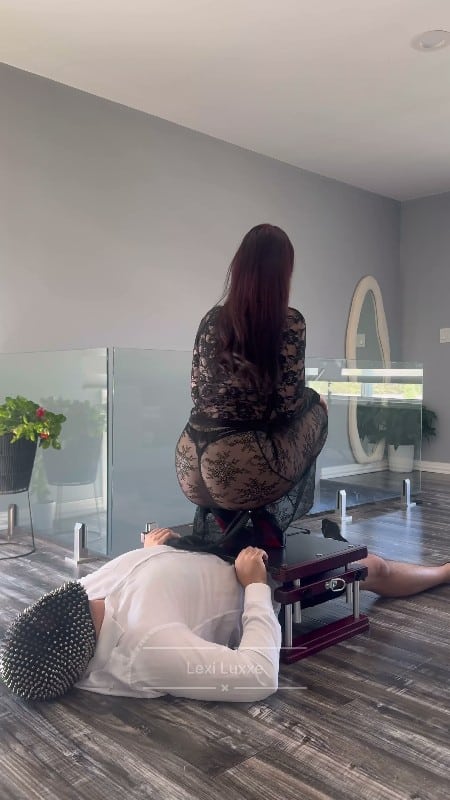 Lexi Luxxe - The Weight of My Power 5