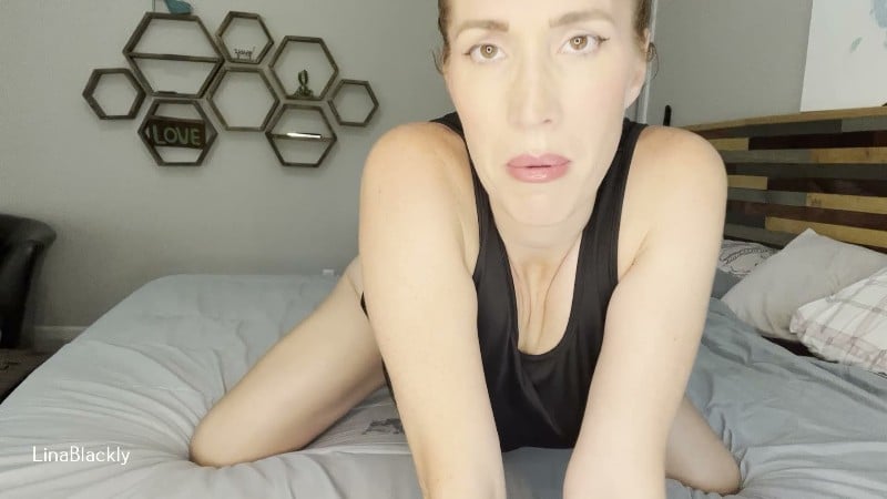 LinaBlackly - Horny step-Mom Just Wants the Tip 1