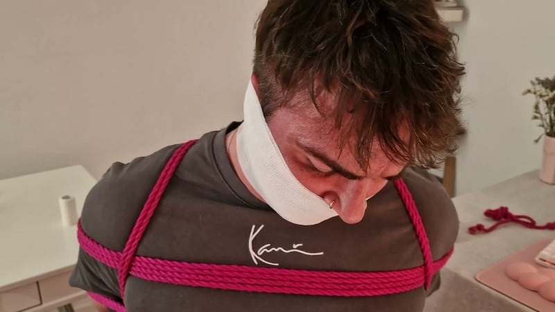 Liricaa Lamat - Speakuss - Speakuss Gets Punished For Gaming 5