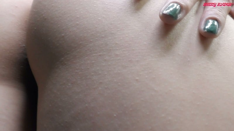 Lizzy Lambs Wonderland - Ass Sniffing Slave Reward POV 4