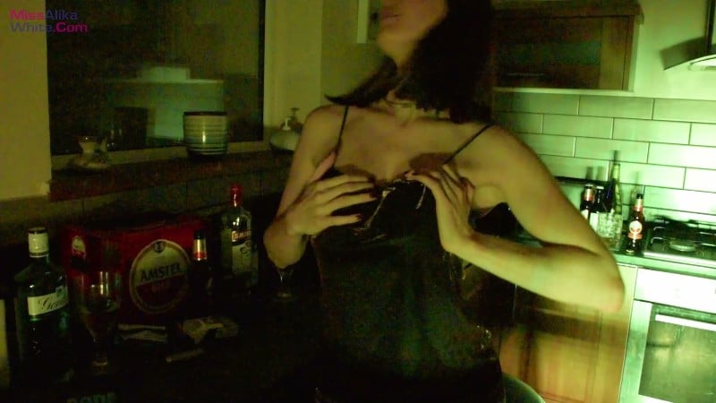 Miss Alika White - Cuckold remind 2