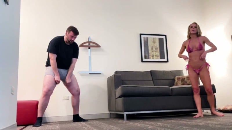 OnlyBallkicking - 500 Knee Challenge - Little Buff Blondie 4