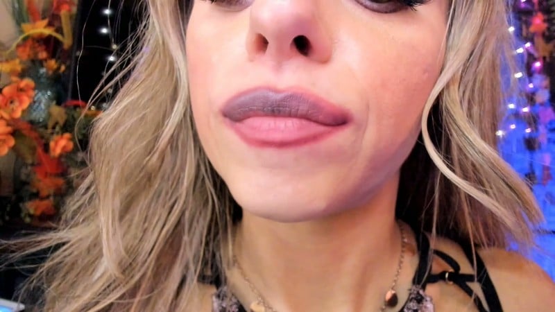Petite Mercy - Manic Mauve Lipstick Lip Licking 3