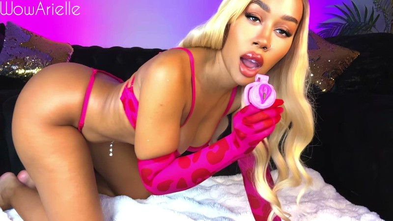 WowArielle - Little Clitty Cuckold 4