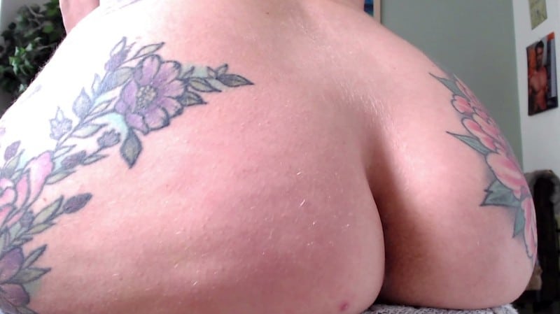 Yourhikerbabe - Female Toilet Ass Slave for Giantess 2