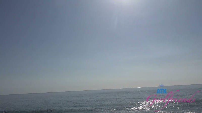 ATKGirlfriends 26/02/09 Julia James Malibu Date 2 Part 1 4k 2