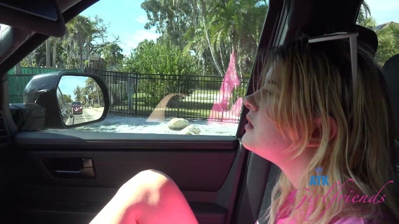 ATKGirlfriends 26/02/23 Dez Hansen Florida 4 FullHD 2