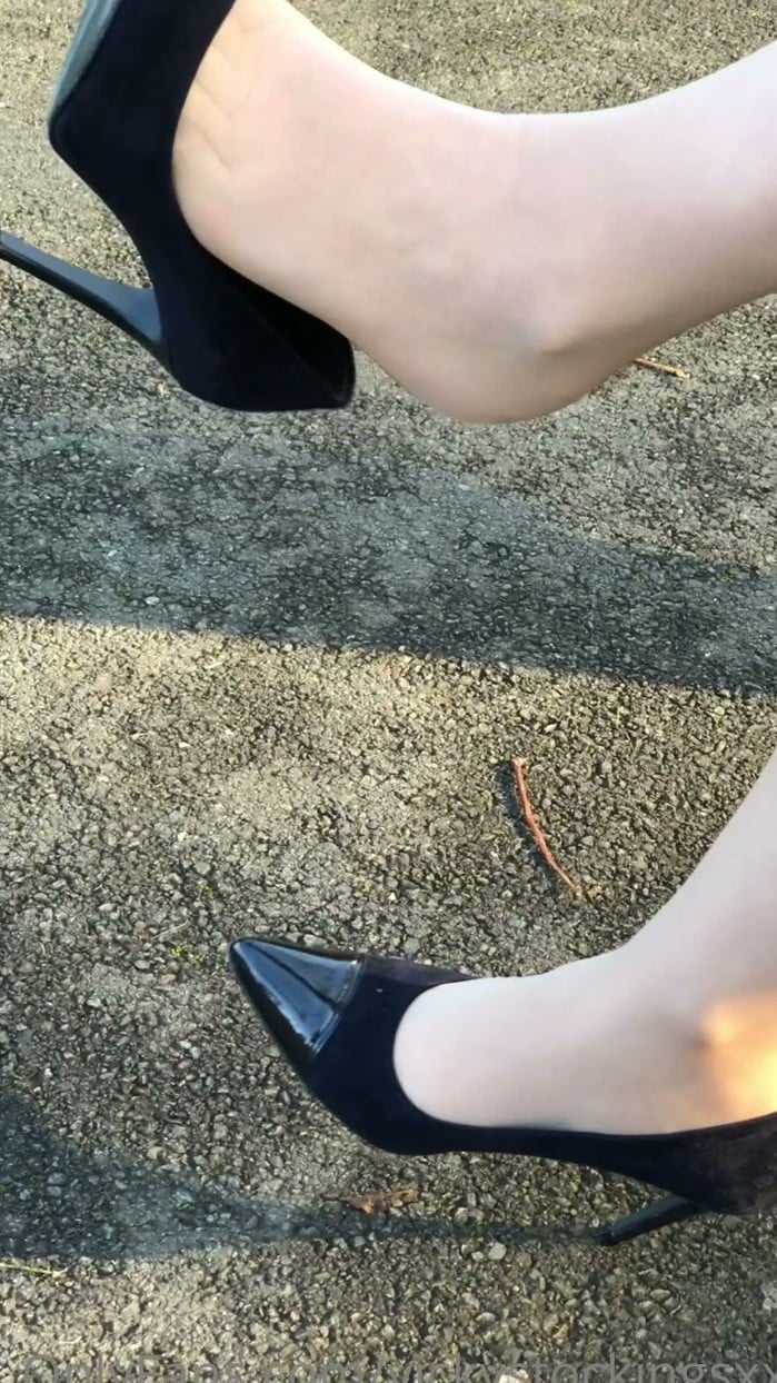 Avanylons Onlyfans! (up To February 3rd, 2026) 5