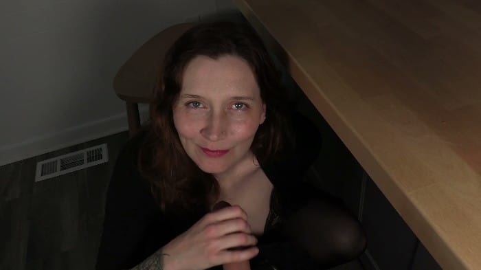 [ManyVids] Bettie Bondage - Fucking Your Boss' Whore Wife (2026-01-11) [2160p] 3