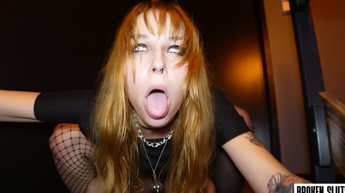 [BrokenSluts] Laruna Mave - Extreme Ahegao Fetish 25.08.15 Xxx 1080p 4