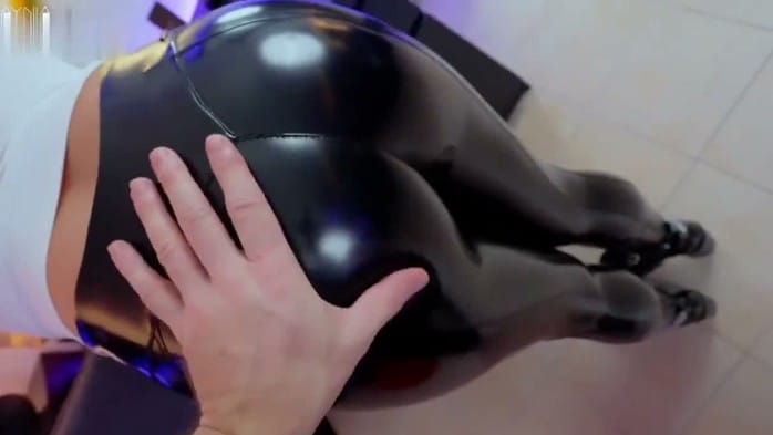 [MyDirtyHobby] Daynia - Shiny Latex Milf 4