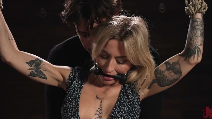 [Kink.Com / Dungeonsex] Kathryn Mae - Hot Slut In The Dungeon - 02.06.26 [2160p] 24