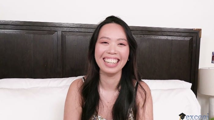 [ExploitedCollegeGirls] Jade Sky - Shy Far East Pussy Meets Stiff Cock (2025.12.11) [1080p] 1