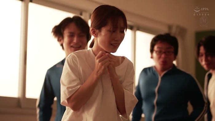 [JUR-600] Naked Musical Chairs Game, Humiliating Creampie Gangbang.-Minami Kojima 3