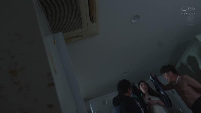 [JUR-614] Weekdays Without Husband: Licked All Over By Creepy Neighbor At Public Pool All Day. Pushover Slim Big-Butt Wife's Humiliating Swimsuit Sex. Haruka Kitagawa 2