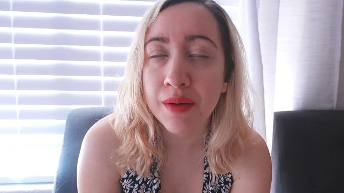 Lalunalewd - Stepmommy Has A Crush On You 2