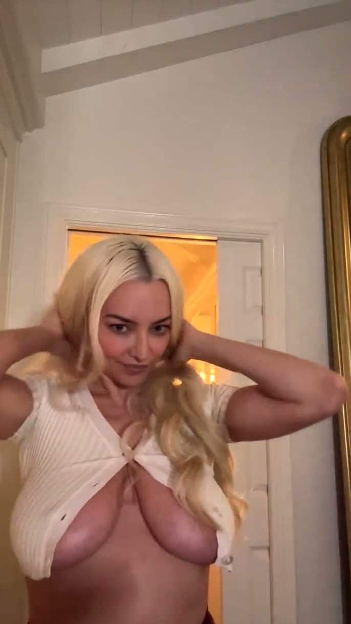 [Onlyfans] Lindsey Pelas - Livestream (2026-06-02) [720x1280] 2