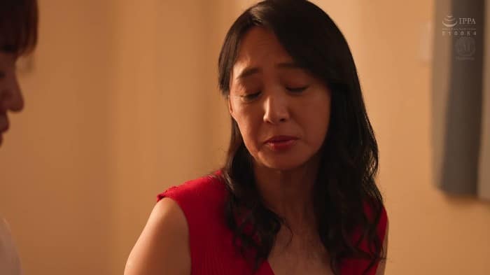 Roe-193 - Creampie Intercourse Between My Mother And Me During Pregnancy - When We Found Out It Was Someone Else, We Were Absorbed In Insemination - Yumi Anno 4