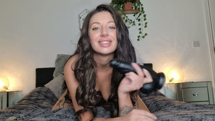 Tattooed Temptress - Anal Whore - Give Yourself Anal 5