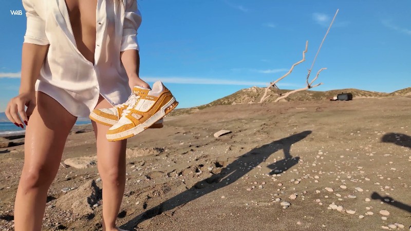 Watch4Beauty 26/02/17 Layla Scarlett Pleasure In The Waves Backstage 4k 5