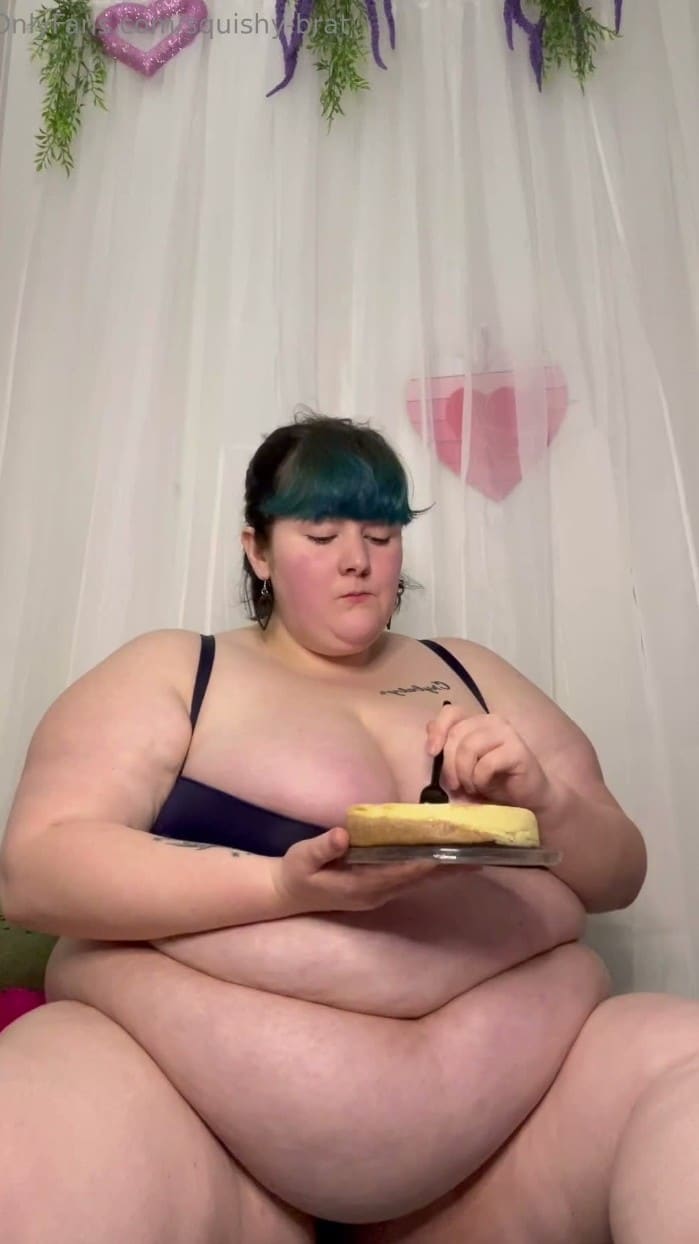 [OnlyFans] Ssbbw Squishy Brat 3