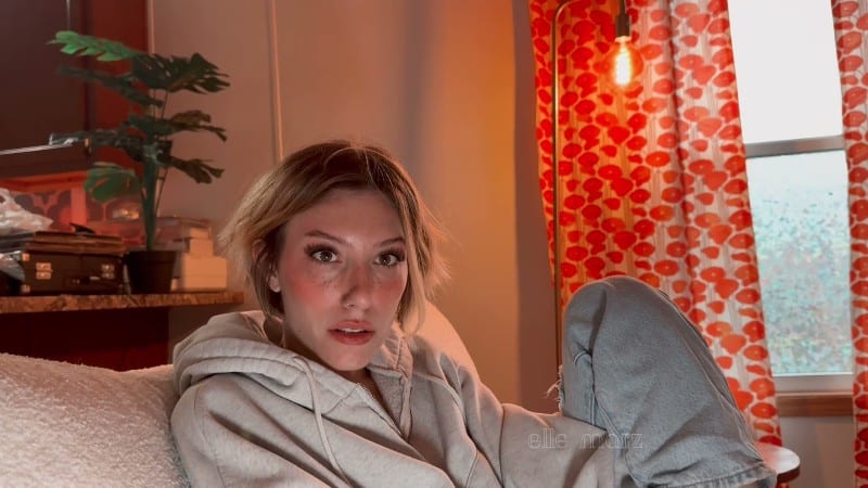 Elle Marz - Shrunk my VIRGIN step-bro 1