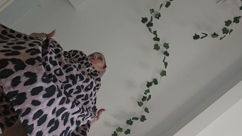 Lexi Snow - Lick Your Giantess' Thongs 1