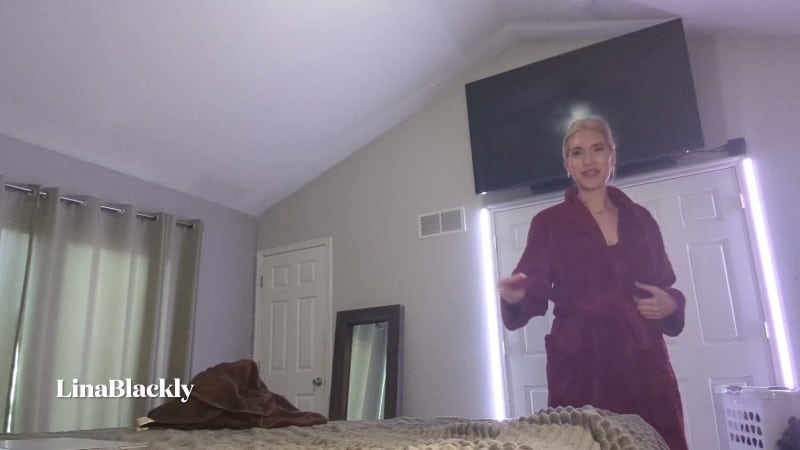 LinaBlackly - Pornstar Mommy Doesn t Care You ve Caught her 2