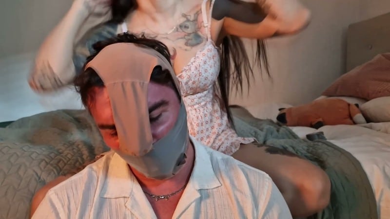 Liricaa Lamat - Speakuss - Speakuss Gets A Pantyhood 5