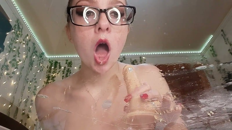 Nicole Nabors - Sloppy Drool Doll 4