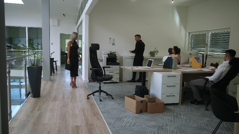 Open Space FRENCH 4k WEBRip MP4-COCKiNE 2