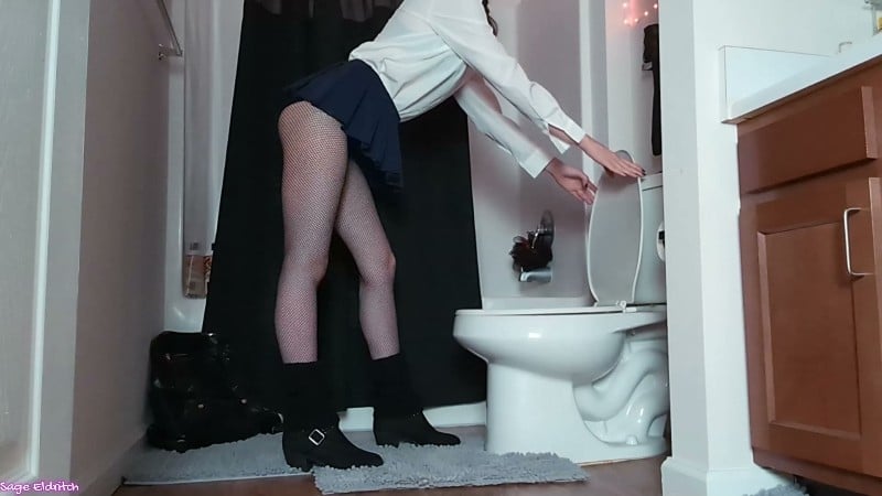 Sage Eldritch - School Girl Wednesday Addams Peeing [Voyeur 1