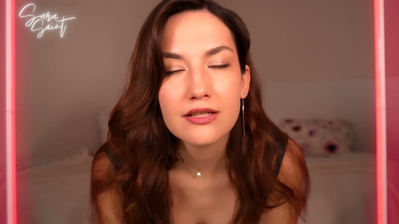 SaraSaint - 4K Red Green CBT - JOI Game 25