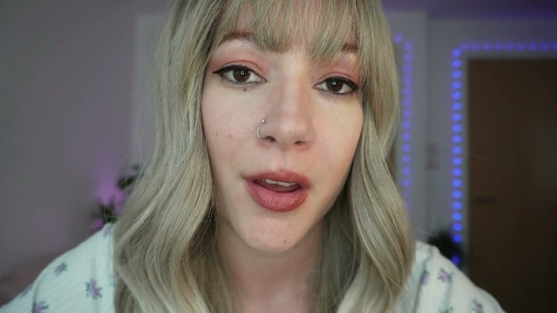 SashaCurves - Shrinking Appointment - Vore Fantasy 2