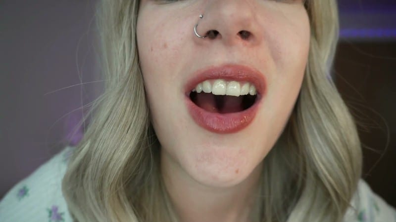 SashaCurves - Shrinking Appointment - Vore Fantasy 3