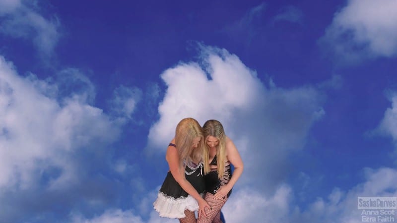 Sasha Curves - The Growth Party 4